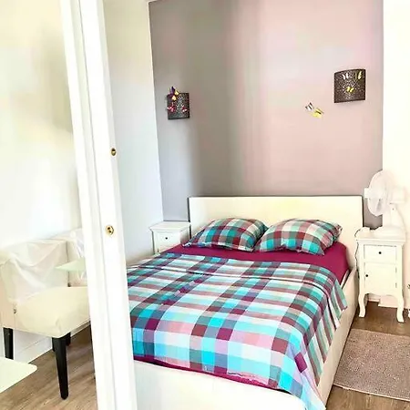 Lejlighed Cute Comfortable With Monaco & Sea View Beausoleil